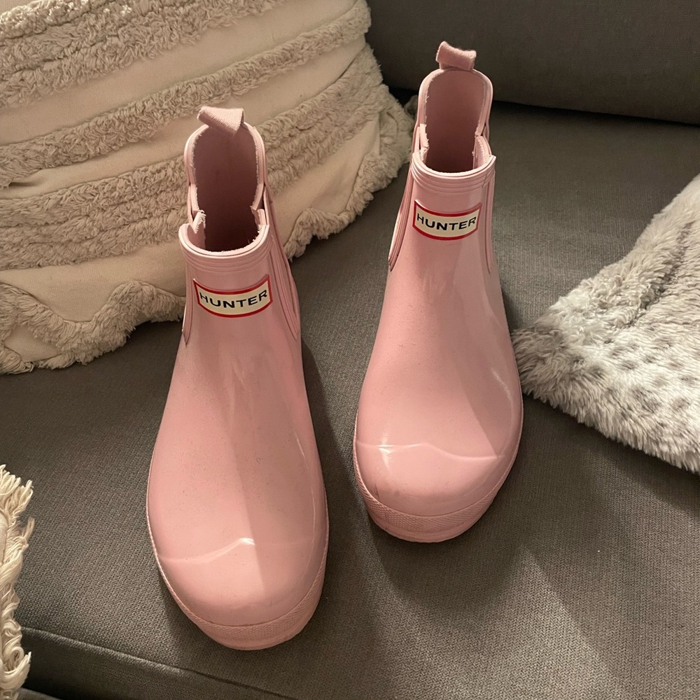 Hunter Women's Light Pink Rain Boots